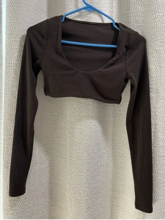 ALO Yoga Brown Ribbed Long Sleeve Crop Top - Picture 1 of 6